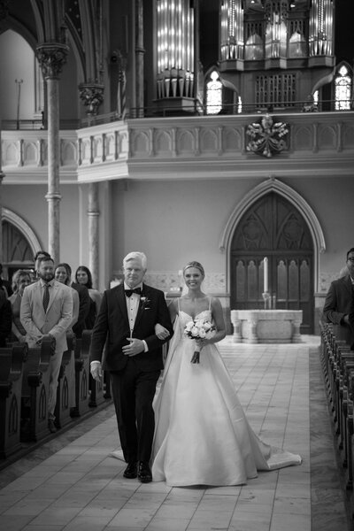 093_Savannah wedding_Charles Morris Center_Cathedral_St.John_0844_Holly+Justin {Coastal Chic Studios}_CC1_2514