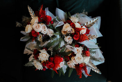 Gorgeous wedding flowers at Burnham Beeches