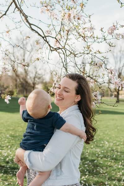 Candid photo of  mom and baby during a family photoshoot, Elmhurst, IL by Moments by Meli