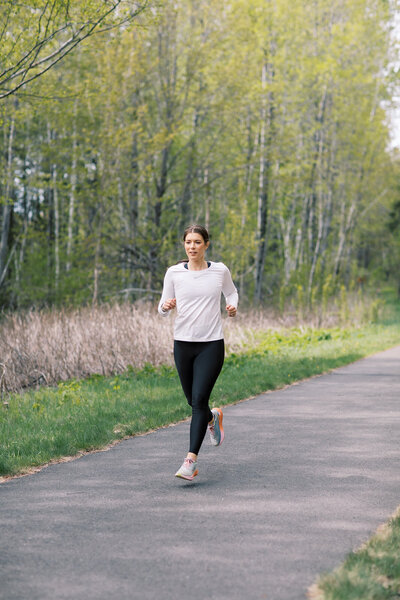 alex larson nutrition lifestyle minnesota nutritionist branding photography