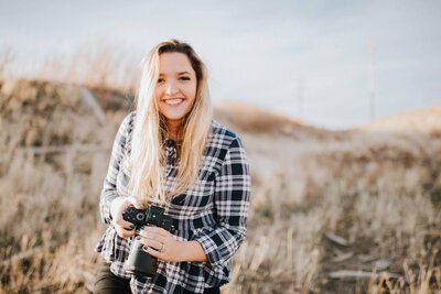 Lake Tahoe Elopement Photographer captures top wedding photographer in Lake Tahoe