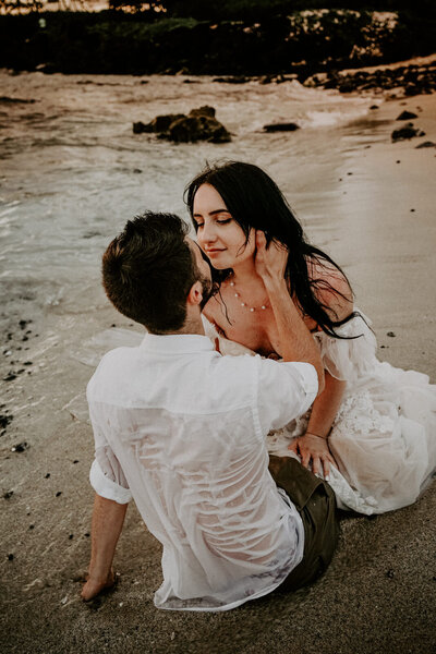 thewanderingb-adventure-hawaii-big-island-elopement-wedding-photographer-144