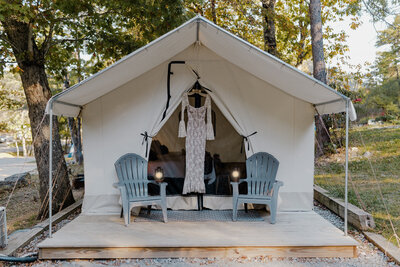 elopement in a tent