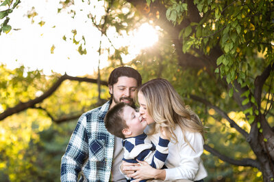 Kansas_City_Family_Photographer_family_nelson_atkins_sunlight_connection-31