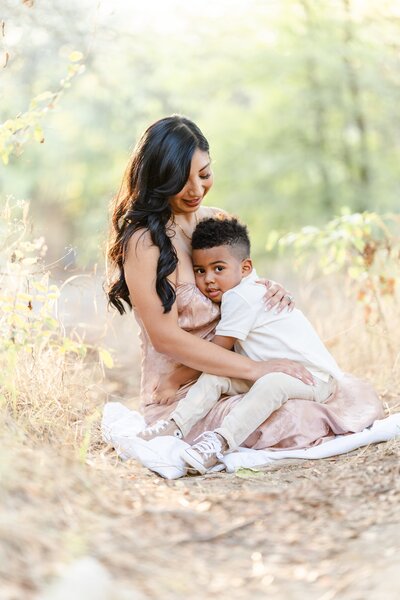 Family Session at Arbor Hills Nature Preserve by a photographer in Mckinney Tx, Tonaya Noel
