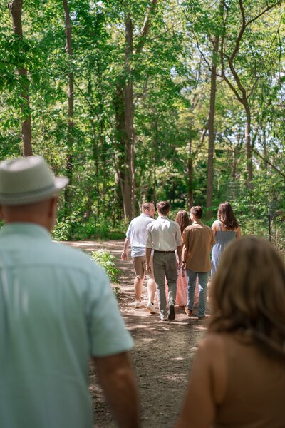 gorgeous family photos at flowing well park in indiana westfield carmel