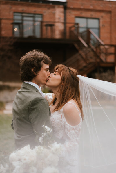 wedding portfolio image for amber lynn photography
