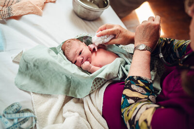 Newborn after home birth