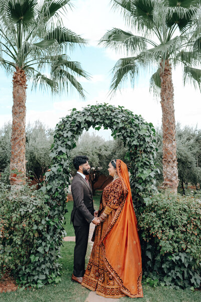 Bride and Groom under Grennery Arch