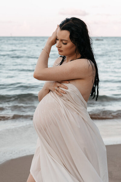 Pregnant belly Cairns Maternity Photography