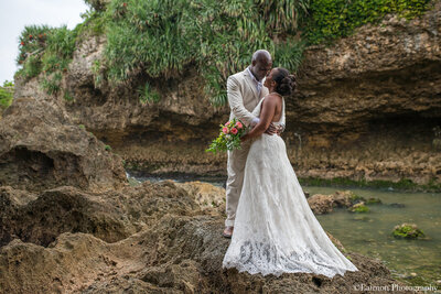 Photo links to the intimate beach elopement styled wedding shoot in Okinawa Japan