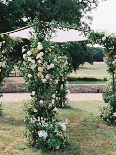 chateau-wedding-florist-in-france (2)