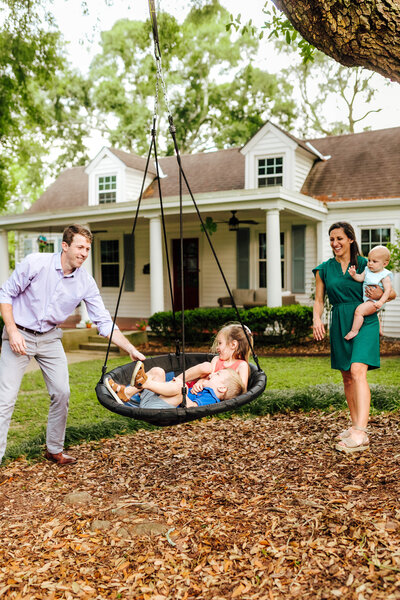 The best family photographer capturing real family moments
