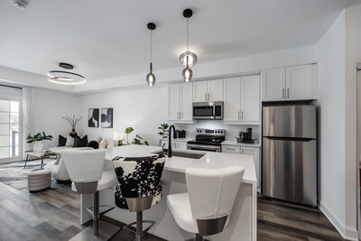 427-50 Lakebreeze kitchen (2)