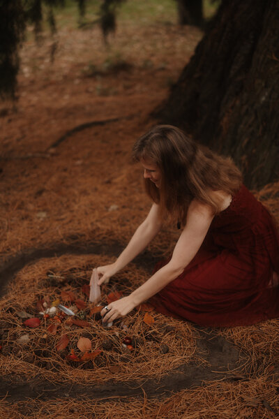frau meditation self-care in der natur