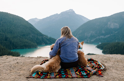 sunset-with-dogs-diablo-lake
