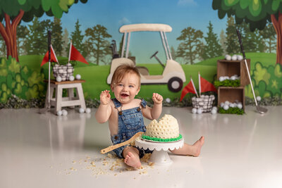 golf themed cake smash by milestone photographer new philadelphia