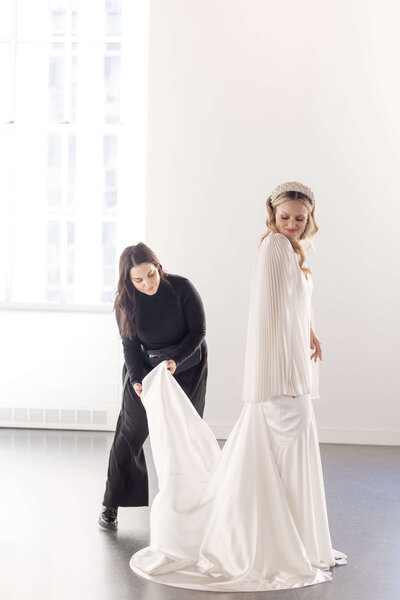 Experience stress-free NYC wedding planning with Agency 8 Bridal Stylist. Led by Stylist Lizzy Polden, we specialize in personalized bridal fashion support, including finding the perfect dress and curating looks for every wedding event. Trust us to make your wedding day unforgettable from engagement to honeymoon.