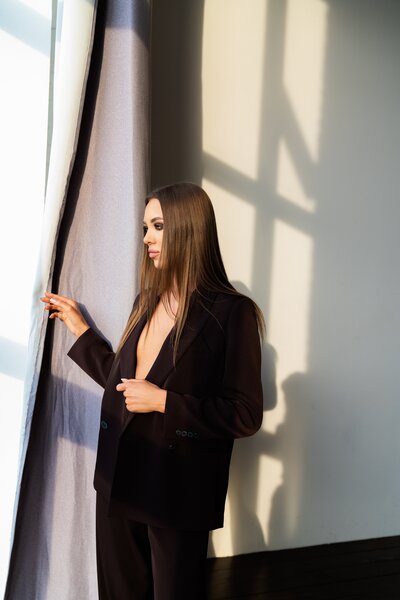 pexels-юлиана-маринина-9197355