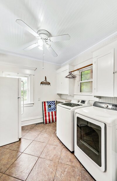 Historic vacation rental home in downtown Waco, TX provides washer and dryer onsite.