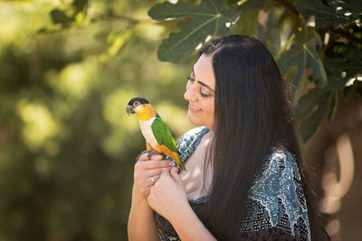 os-Angeles-pet-photographer-Paw-Prints-Pet-Portraiture-bird-caique