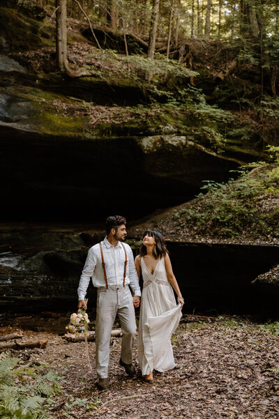 bride and groom exchanging vows
