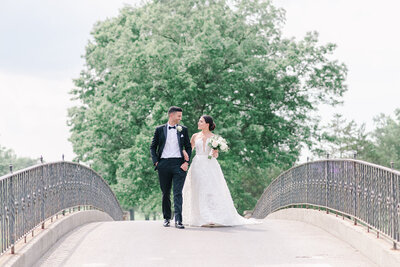 classic fiddler's elbow wedding