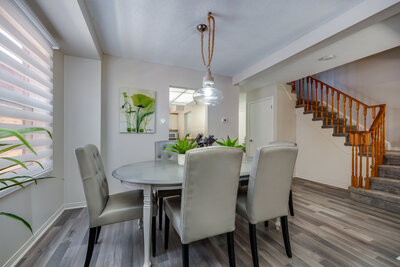 81 McCrimmon dining (6)