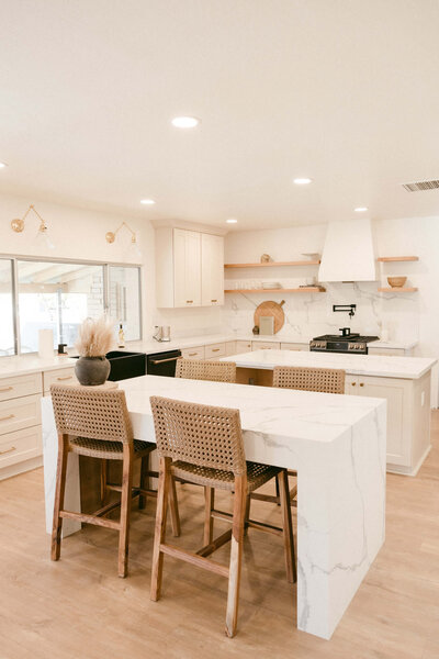 clean and modern kitchen interior design