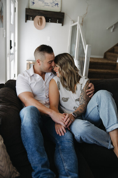 JB Photography - Intimate Romantic In-Home Engagement Photoshoot-3