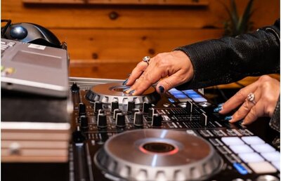 Royal Beats DJS Stephanie Stardust Wedding DJ Services