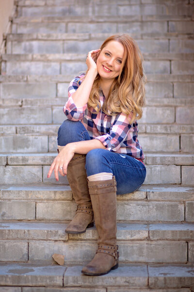 Redhead photographer headshot in NM