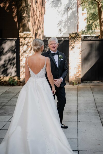 048_Savannah wedding_Charles Morris Center_Cathedral_St.John_0285_Holly+Justin {Coastal Chic Studios}_CC1_1534
