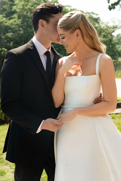 Connecticut wedding planner helping couples celebrate with heart and style in Guilford and beyond. 