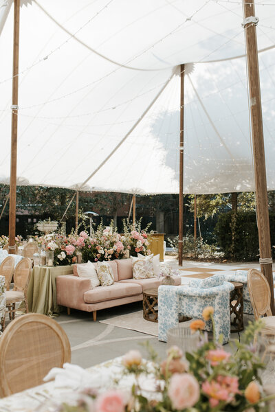 reception tent decor