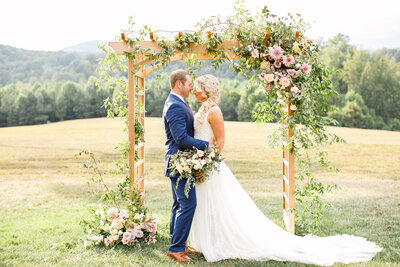 Tara Liebeck Photography Wedding Engagement Lifestyle Virginia Photographer Bright Light Airy12