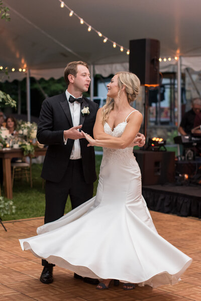 Ashley and Garrett got married at the home of their family in Hunting Valley, Ohio. Outdoor ceremony with tented reception from Aable Rents. Nikki's Perfect Petal designs, blue water kings band, sabrina hall photography, ashley mccomb, .