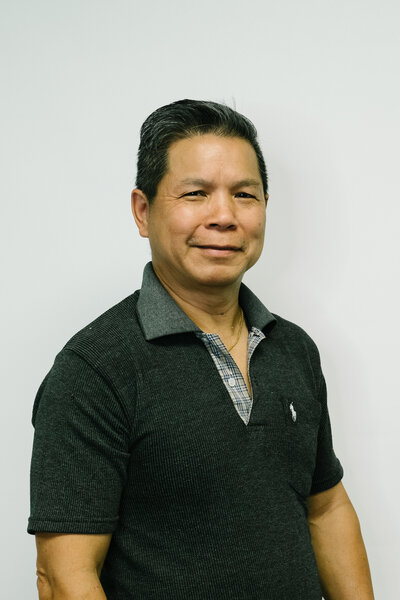 Sou, a prosthetic technician at Lethbridge Orthotics