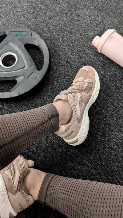 dorka-kardos-latif -dupe