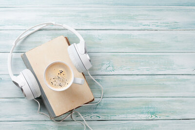 blog-podcast-audio-book-headphones-coffee