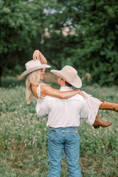 Crowley City Hall | Cindy + Scott-8173