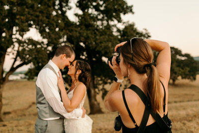 EMILY VANDEHEY PHOTOGRAPHY -- Oregon Wedding Photographer -- Arianna + Cameron -- Razoo Ranch -- Salem, Oregon -- Vendors-10