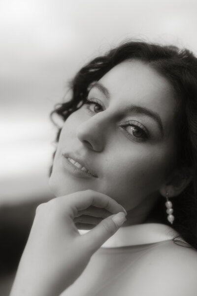 bridal portrait in soft light-7