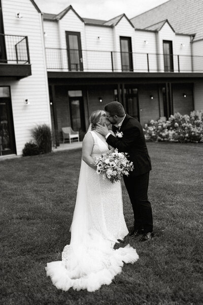 documentary wedding photography