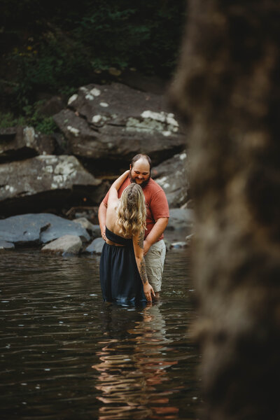 brush-creek-falls-engagement-session (192)