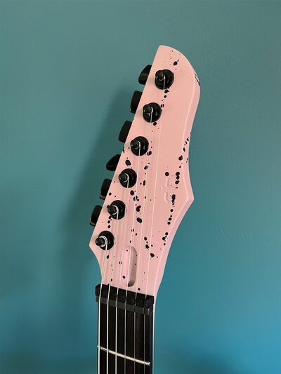 DCO23001 headstock detail_1