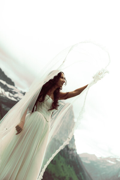 Elope in Montana mountains