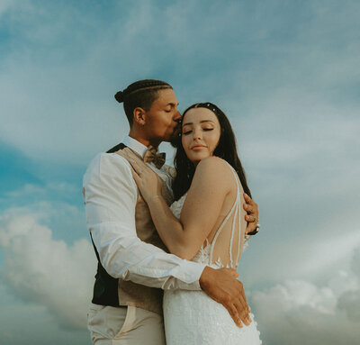 Couples photographer based in Michigan