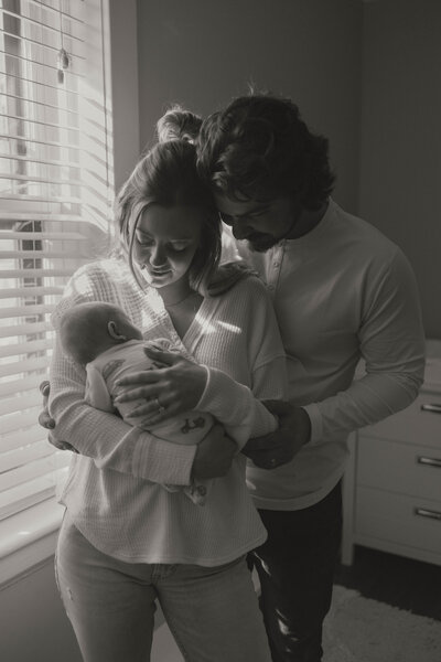 natural newborn photographer