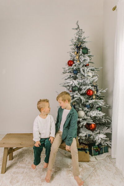 Boise Idaho Spring Orchard Blossom Mini Sessions